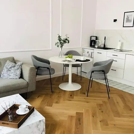 Charming Flat In The Old Town Apartment Warsaw